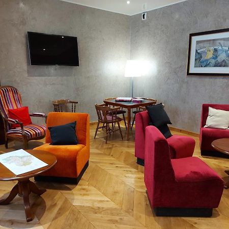 Hotel La Montagne Fleurie 巴里吉斯 外观 照片