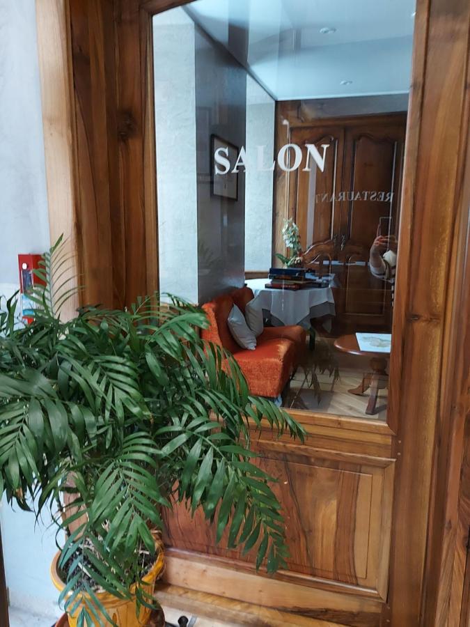 Hotel La Montagne Fleurie 巴里吉斯 外观 照片